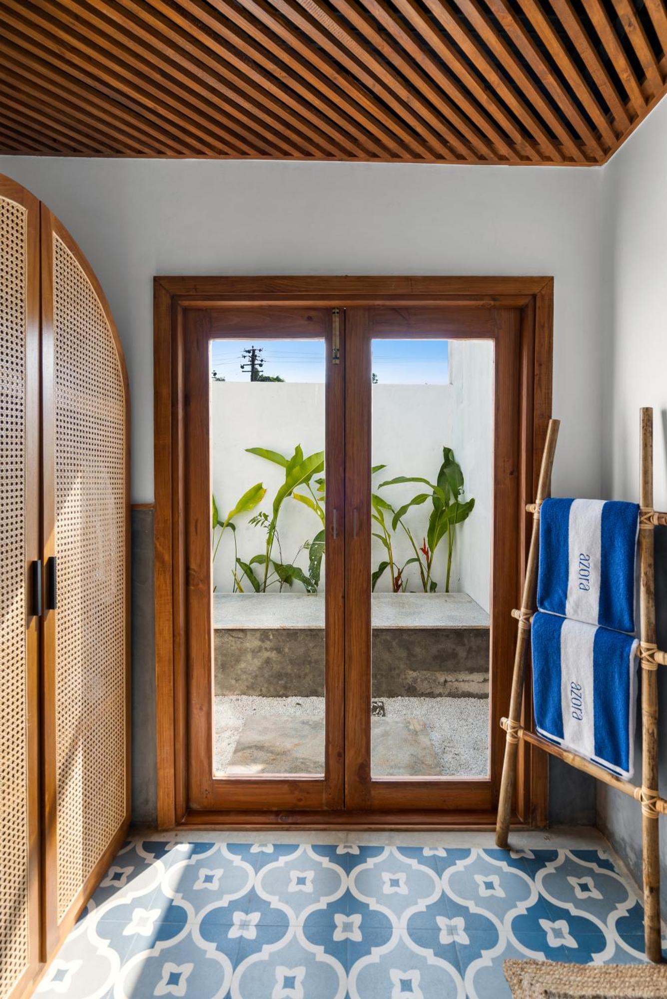 Azora By Ayatana, Goa Hotel Морджим Екстериор снимка