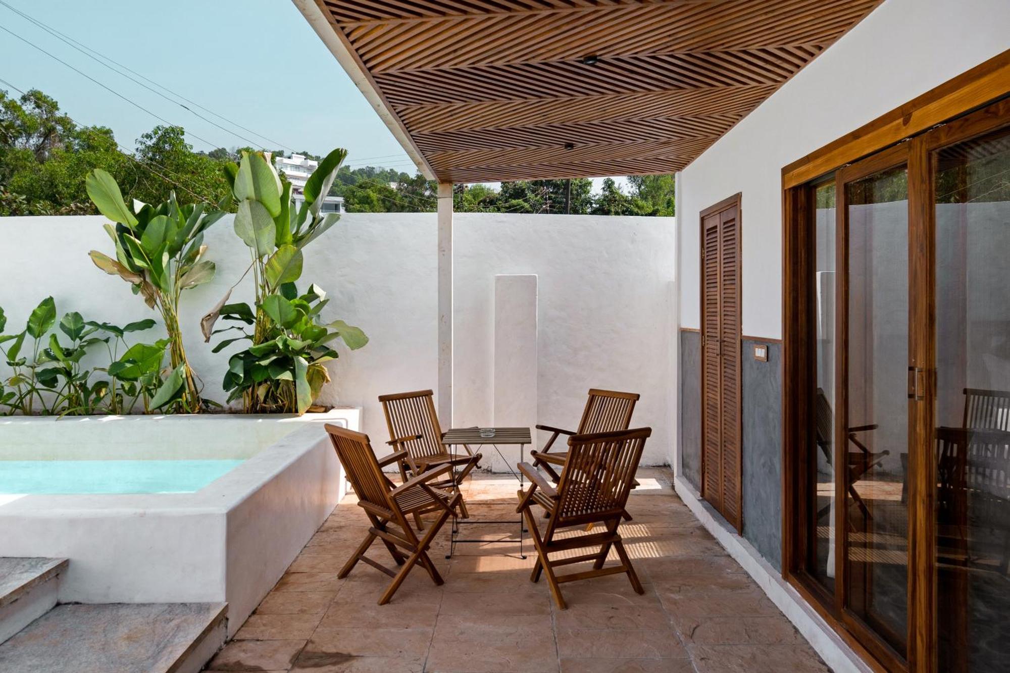 Azora By Ayatana, Goa Hotel Морджим Екстериор снимка